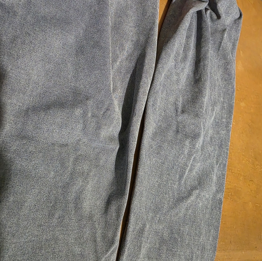 Lululemon Leggings - Picture 7 of 8